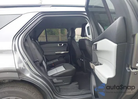 2024 Ford Explorer Xlt from USA, damaged, VIN 1FMSK8DH4RGA39885